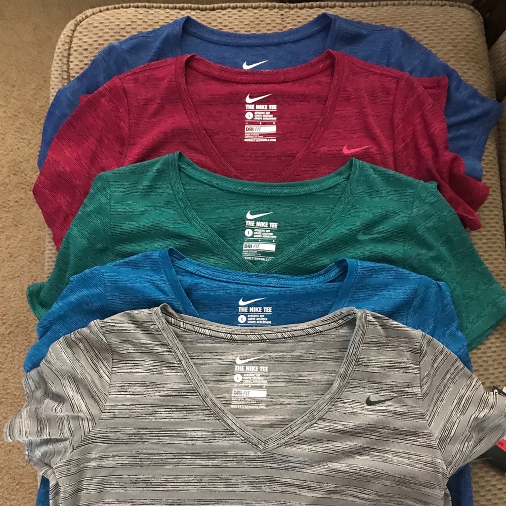 🌟steal of a deal🌟5 large Nike dri-fit shirts lot